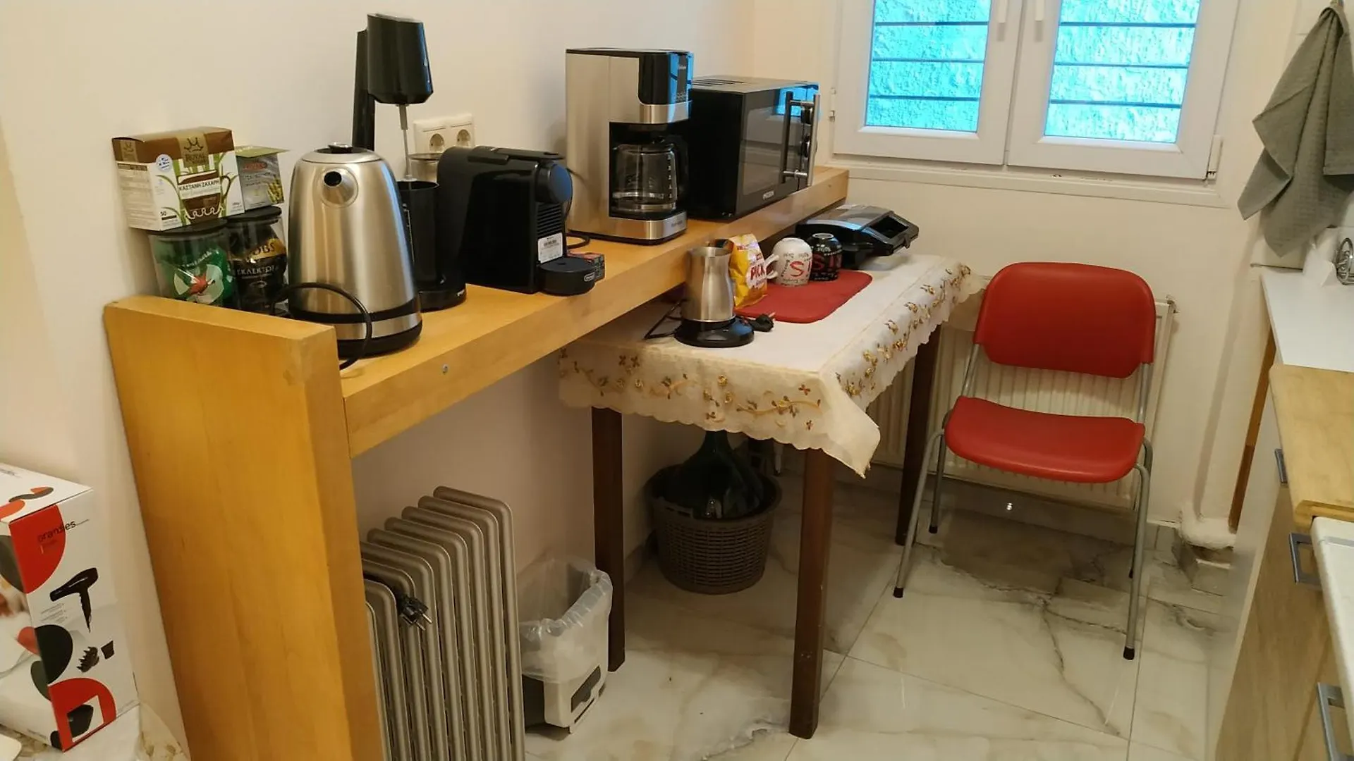 Atelier Poly - Two Bedroom Apartment For 5 Persons -50M To Metro Sintrivani Station- 6Th Floor Plain View - Center - Thessaloniki Greece