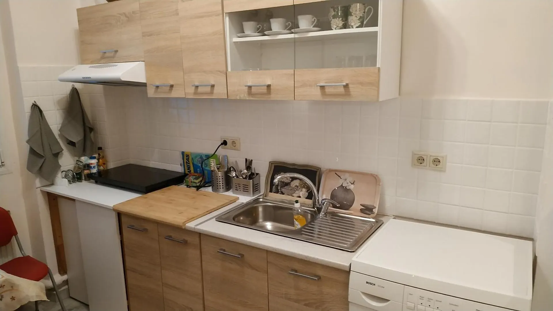 Atelier Poly - Two Bedroom Apartment For 5 Persons -50M To Metro Sintrivani Station- 6Th Floor Plain View - Center - Thessaloniki