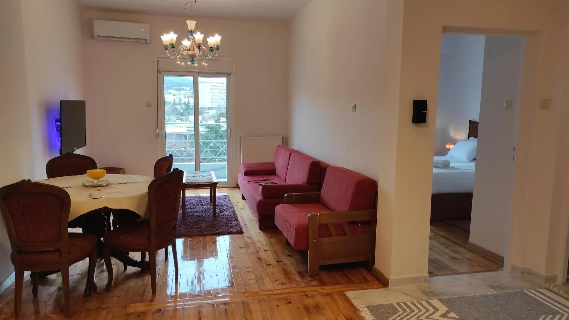 Atelier Poly - Two Bedroom Apartment For 5 Persons -50M To Metro Sintrivani Station- 6Th Floor Plain View - Center - Thessaloniki